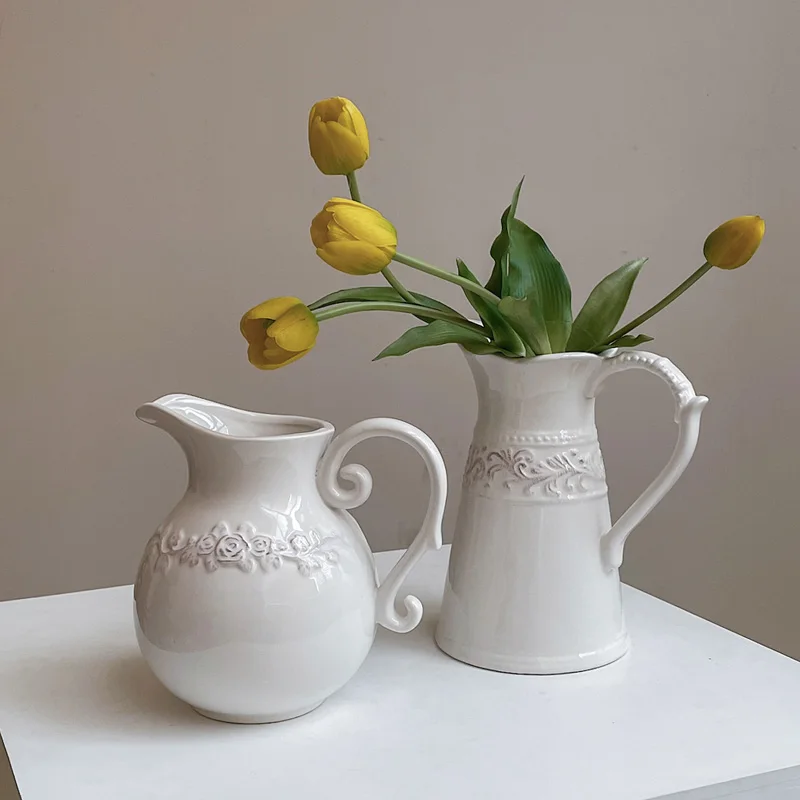 Embossed ceramic milk pot, vase, ornament, living room flower arrangement, small crowd, single ear flower, inset stylet