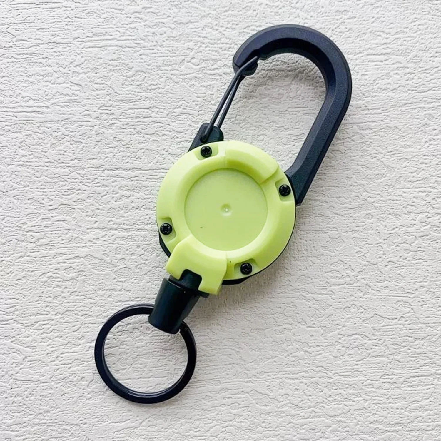 10 Stück robuste einziehbare Ausweishalter, diebstahlsicherer Stahlseil-Karabiner-Schlüsselanhänger, 60 cm, leicht zu ziehen, Outdoor EDC taktischer Ausweishalter – Detail 9
