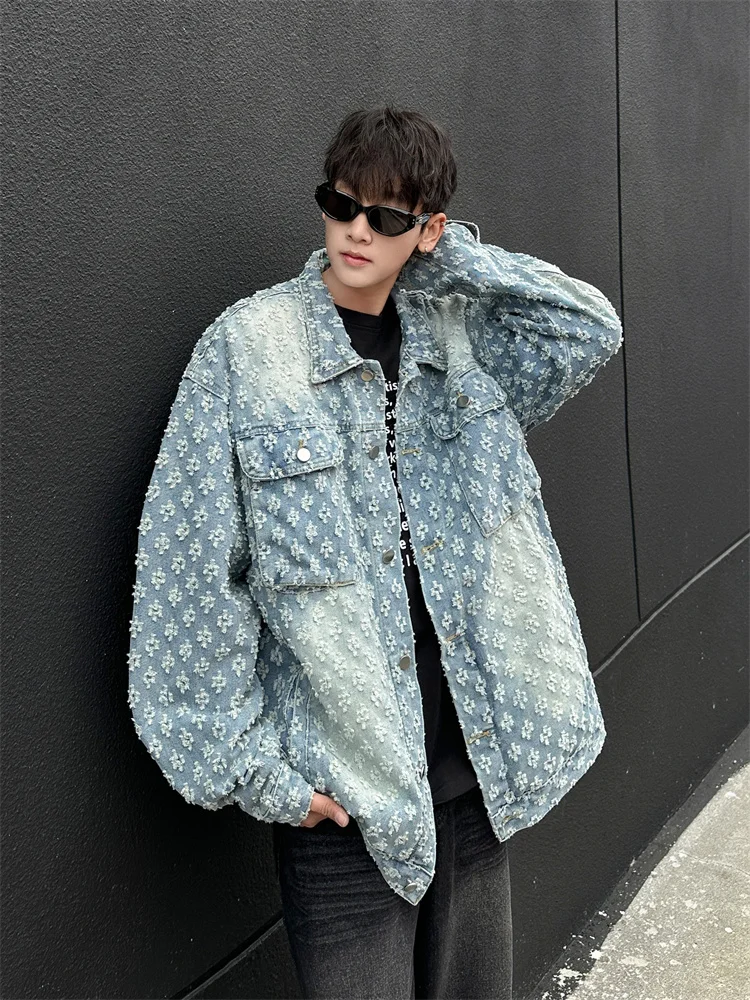 

Мужская джинсовая куртка в стиле ретро-американский тренд, универсальная, с эффектом потертости, с цветочной вышивкой, в рабочем стиле, с длинными рукавами и отложным воротником