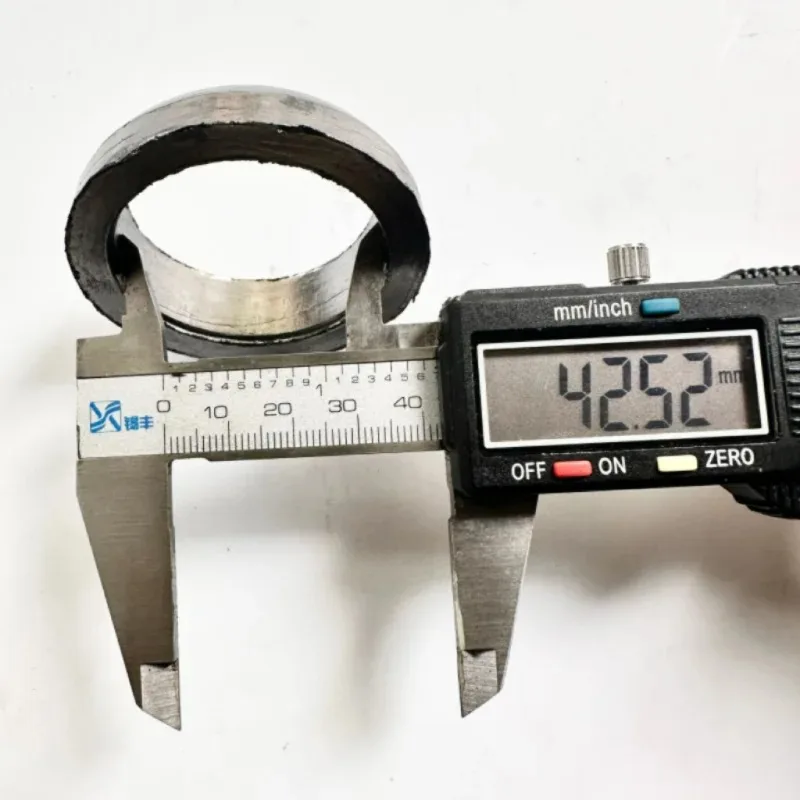 Mid Pipe Gasket Exhaust Muffler for HiSun HS700 HS800 HS 500 UTV 800 500 400 700 750 Alligator Axis Forge Massimo 18006-115-0000