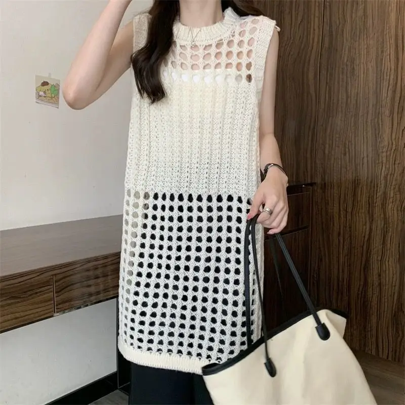 Vestido suéter feminino de malha em camadas cor sólida oco solto sem mangas colete vestido em torno do pescoço estilo viajante vestido 2025 novo
