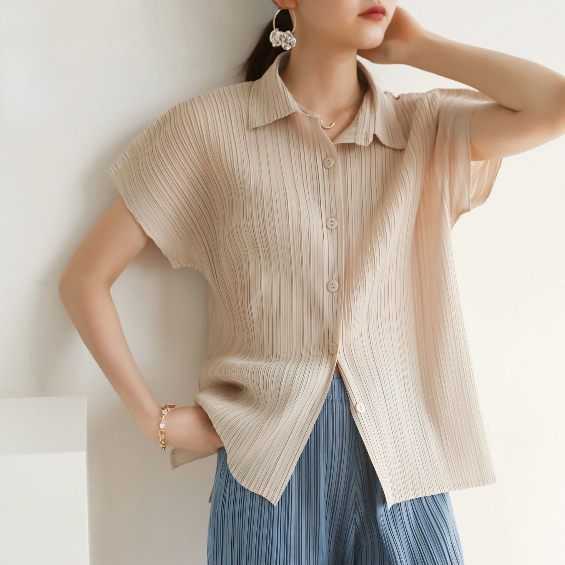 

ALSEY Pleated Lapel Shirt Women Short Sleeve Single Breasted Solid Color Versatile New 2024 Casual Female Loose Tops