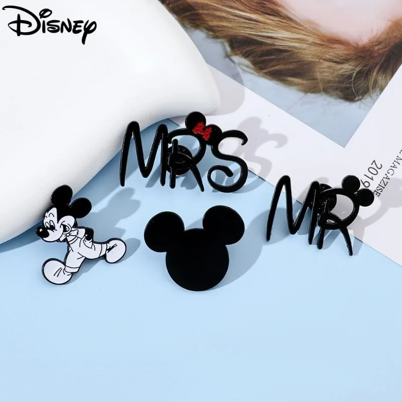 

Милый мультфильм Диснея Микки для мужчин и женщин, модная креативная черно-белая брошь, значок, аксессуары, булавка, украшение для сумки для одежды