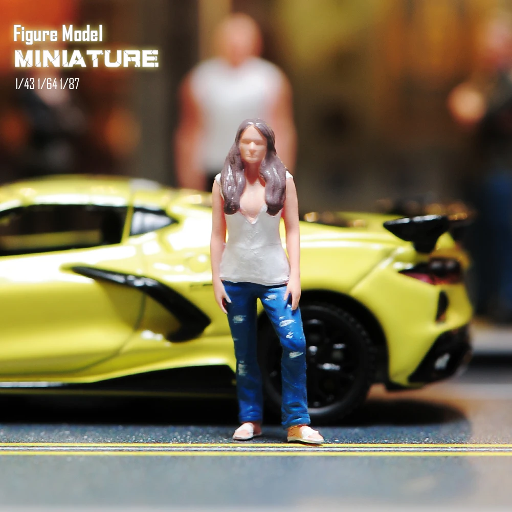 Miniatures Figurine 1/87 1/64 1/43 1/24 Movie Actress Resin Figurine Model Creative Scene Dolls Props For Cars Vehicles Toy