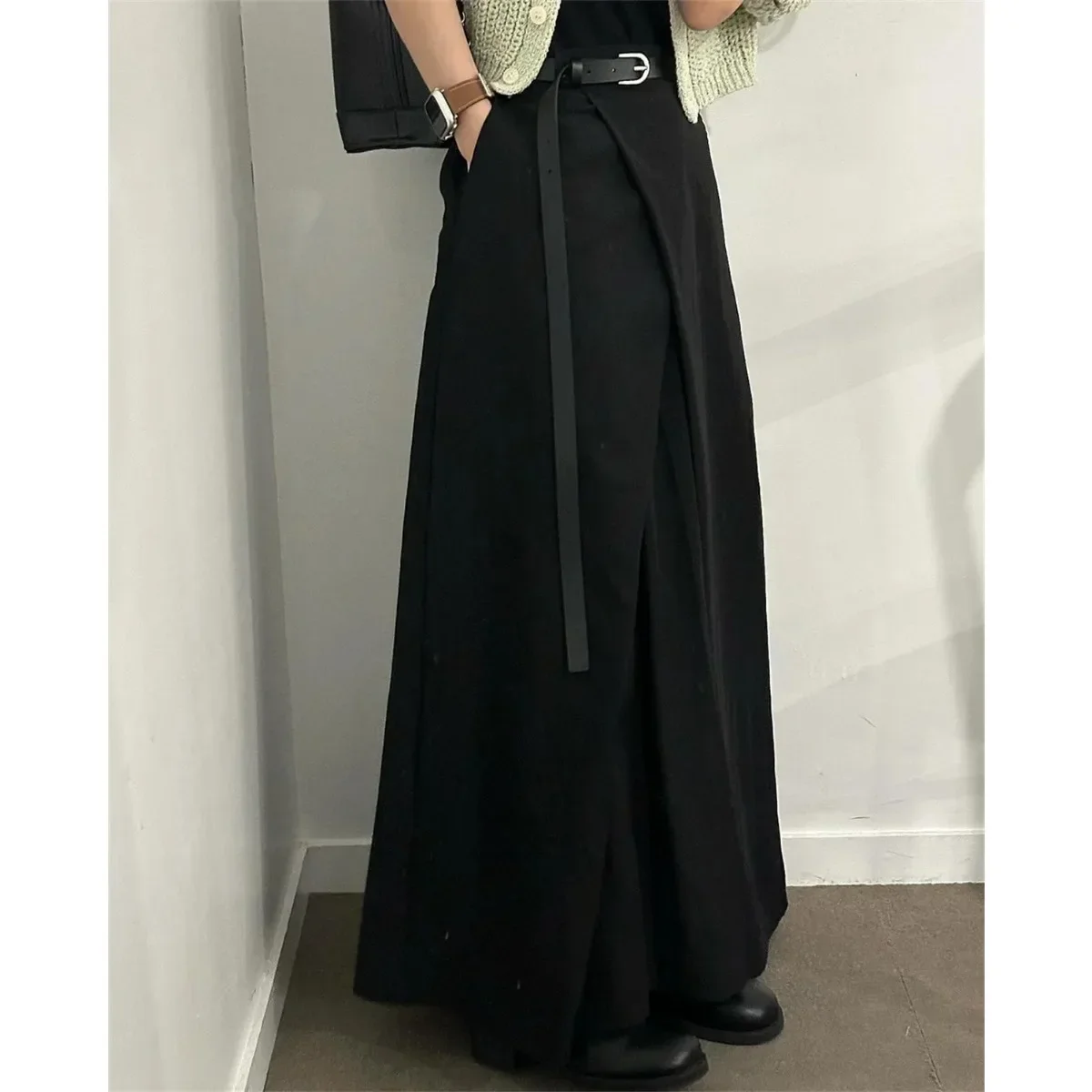 Solid High-waisted Vintage Skirt Irregular Split Pockets Minimalism Elegant Socialite Office Dress A- line Slimming Ladies Skirt