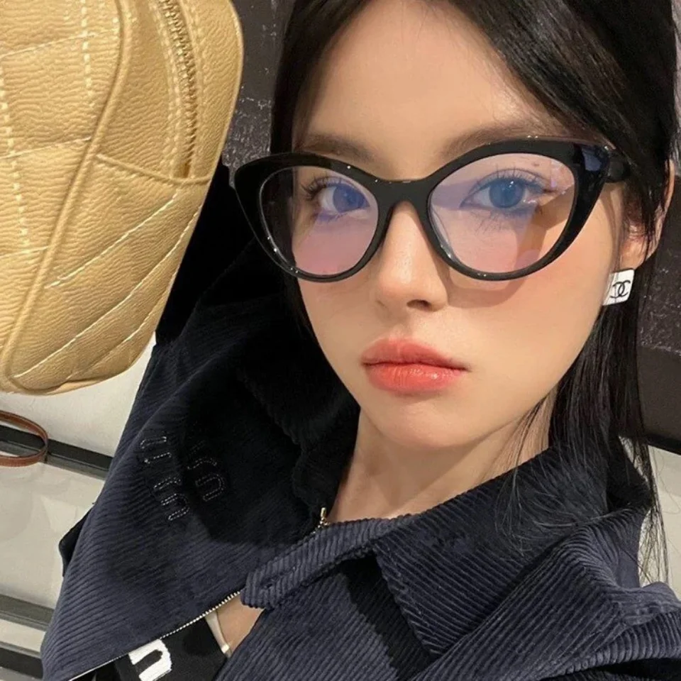 

World Fashion Trend Brand Designer's Women's Cat Eye Eyeglass Frame Leisure Daily Outdoor Travel Decoration Men's Luxury Glasses