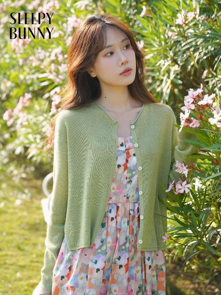 

Women Soft V Neck Wool Knit Cardigan Early Spring Gentle Design Casual Outerwear Top for Lady Elegant Versatile New Arrival