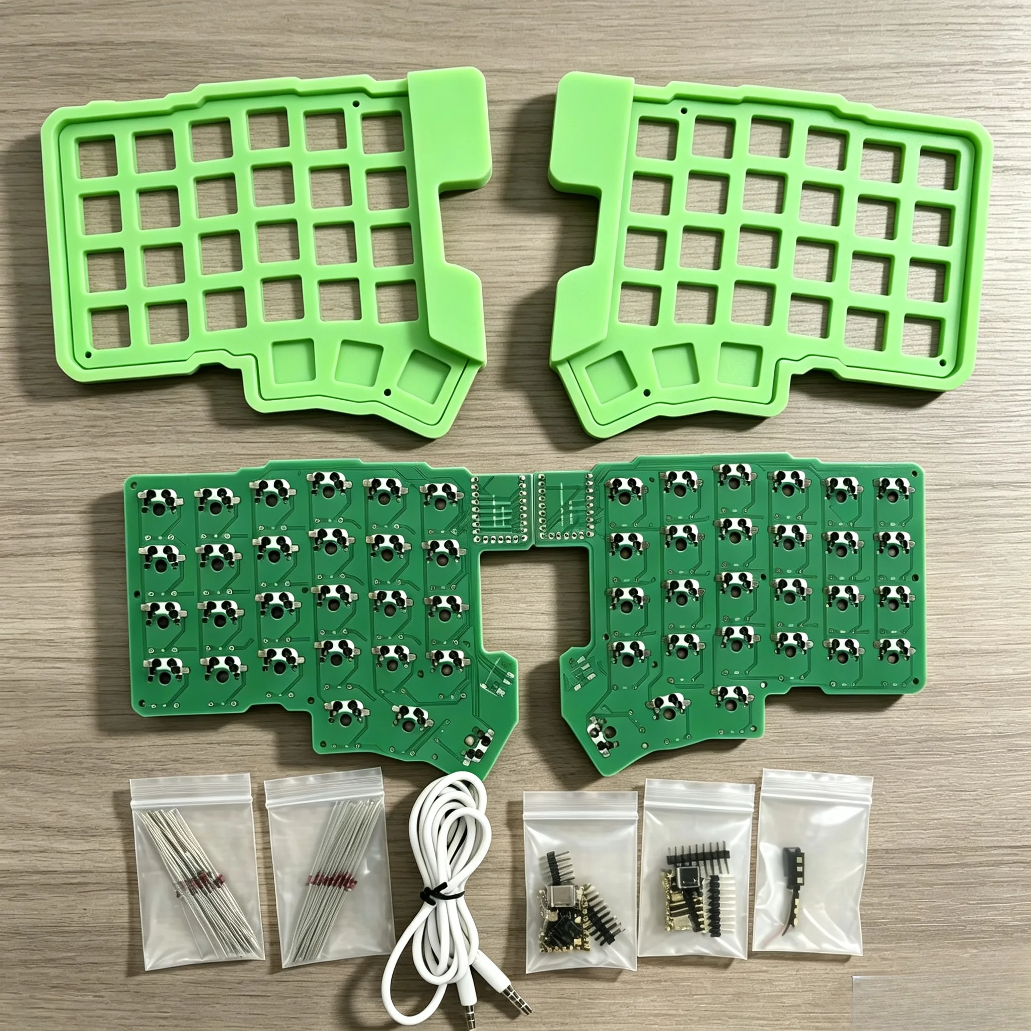 Unsoldered PCB Parts for Wired Silakka54 Split Keyboard 3D PLA Case Hot Swap Split Keyboard RP2040 DIY VIAL Keyboard Accessories