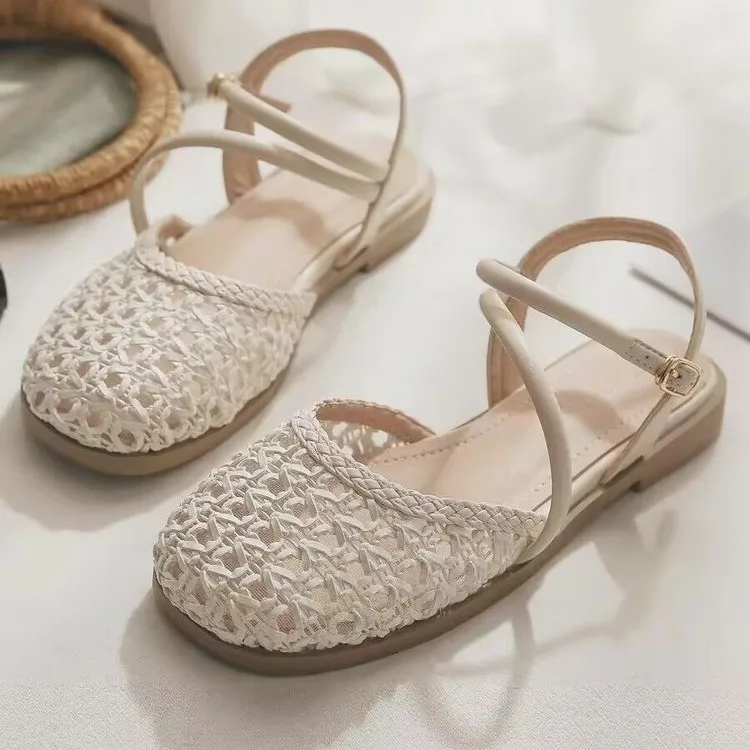French-style Closed-toe Sandals for Women, Summer Hollow-out Single Strap, Chunky Heel, Large Size