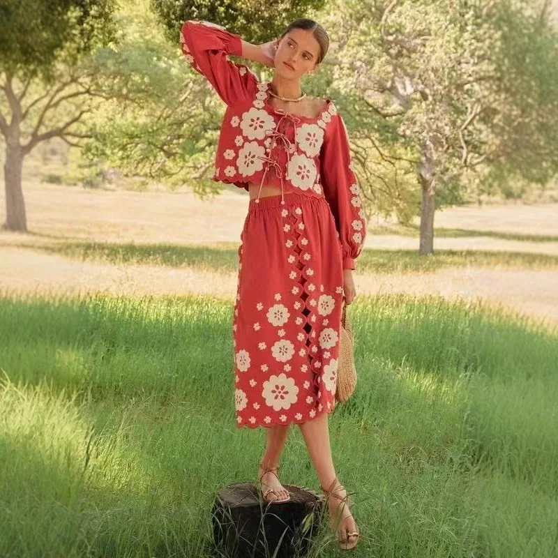 

Комплект из топа и юбки с объемной вышивкой и бантом, новинка ранней осени, из хлопка, с пышными рукавами, винтажная женская одежда