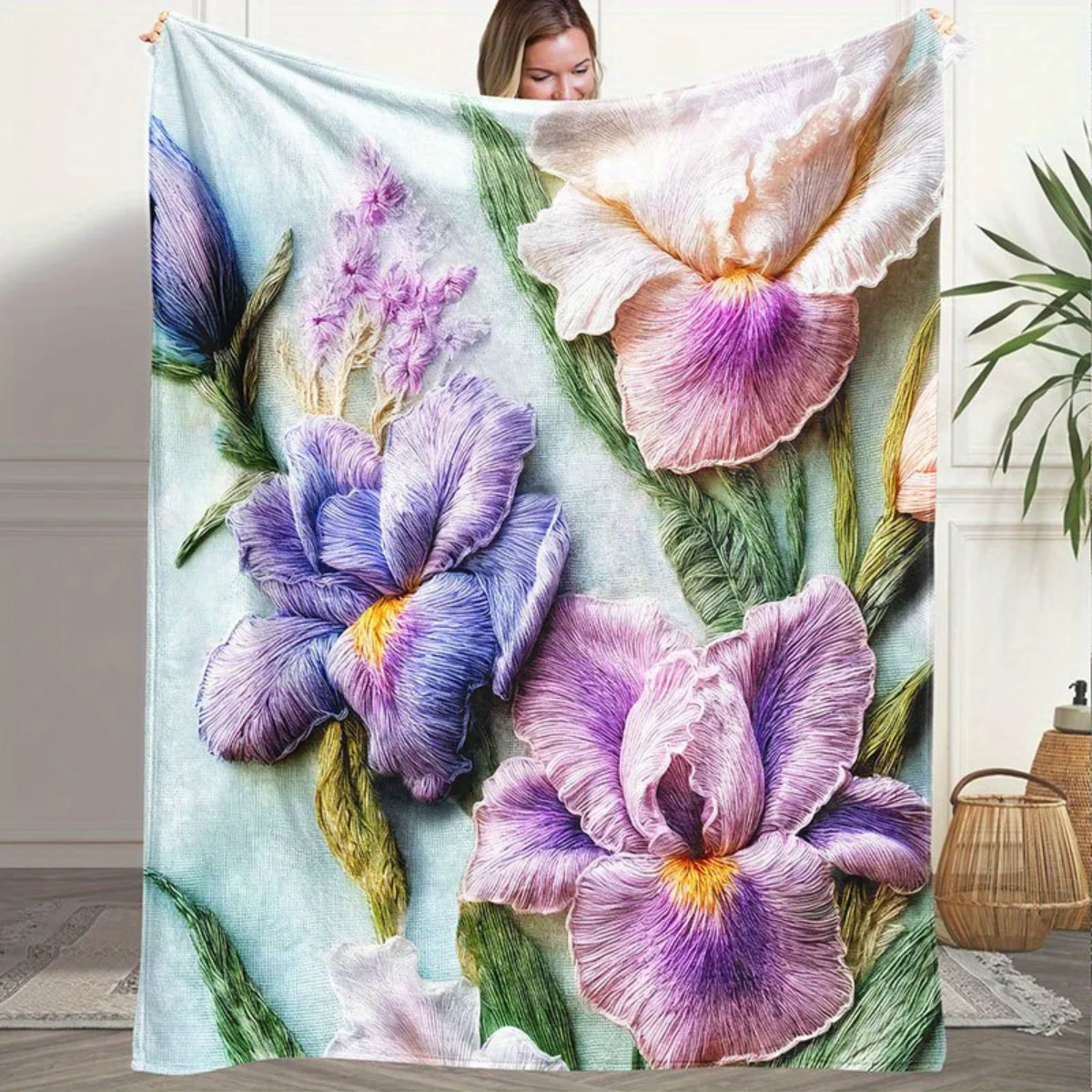 

1. Фланелевое одеяло Alice с цветочным принтом — теплое и уютное, идеально подходит для диванов, офисов, кроватей, кемпинга и Рождества.