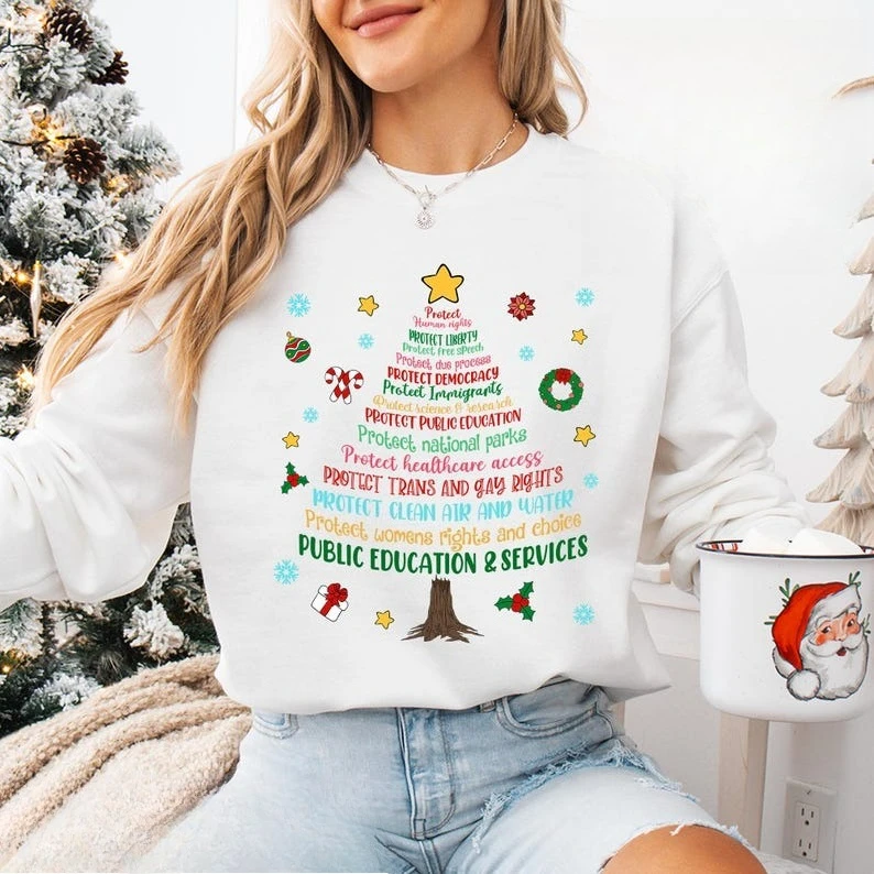 سويت شيرت مضاد لعيد الميلاد يحمي شجرة عيد الميلاد الديمقراطية كل ما أريده لعيد الميلاد هو سترة حرارية للعطلات الليبرالية الجديدة