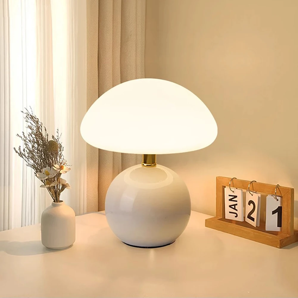 Mushroom Desk Light Modern LED Night Light Three Color Table Lamp With Touch Switch Ceramic USB Cable Night Light For Bedroom