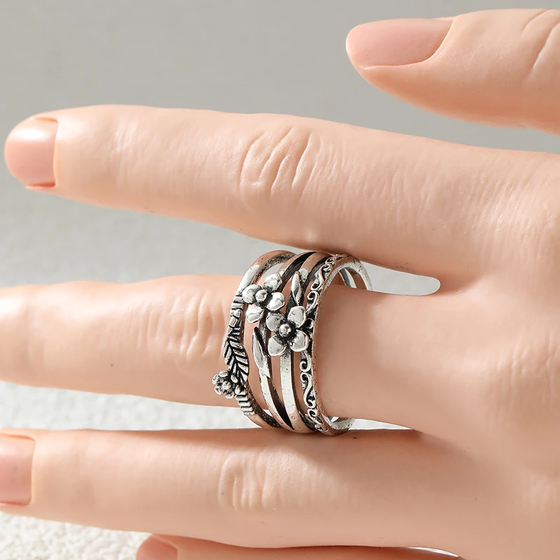 Vintage Hand Carved Geometry Flower Women's Ring Silvery Color Metal Daily Wear Party Jewelry Anniversary Gift