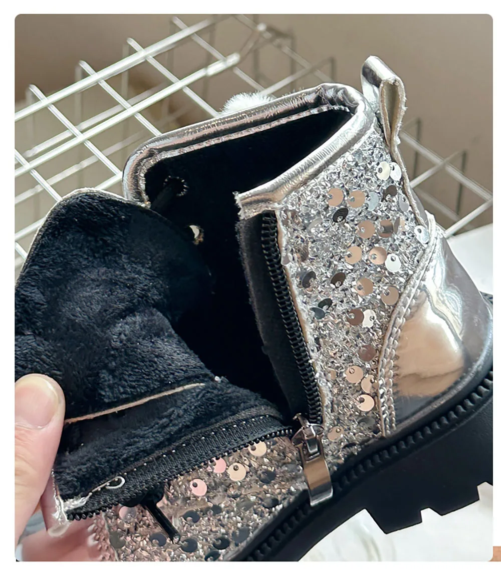 Winter Plush Boots For Girls Korean Style Luxury Snow Boots Sequins Glitter Luxury Party Shoes Thick Warm Faux Fur Boots Girls