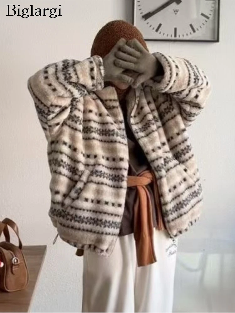 

Autumn Winter Lambswool Coat Women Striped Floral Print Fashion Ladies Jackets Korean Style Loose Casual Long Sleeve Woman Coats