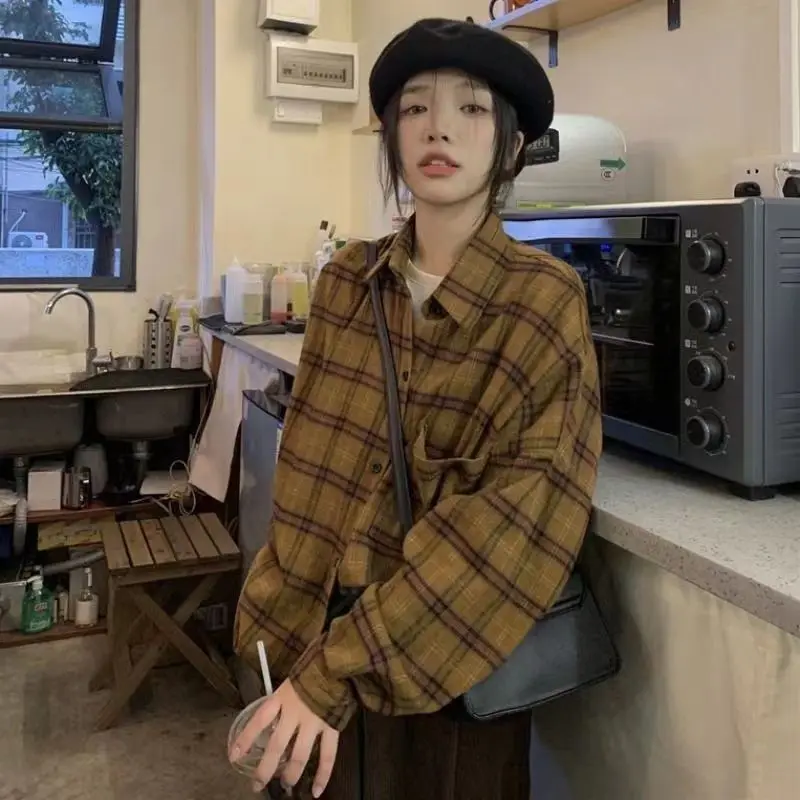 

Brushed Plaid Shirt Top Autumn Winter New Hong Kong Style Retro Loose Shirt Casual Jacket Long Sleeves