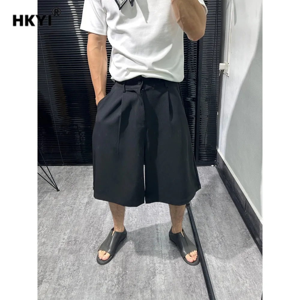 

Мужские летние брюки в темном стиле, минималистичный дизайн, свободный крой, универсальные, широкие штанины, для повседневной носки.