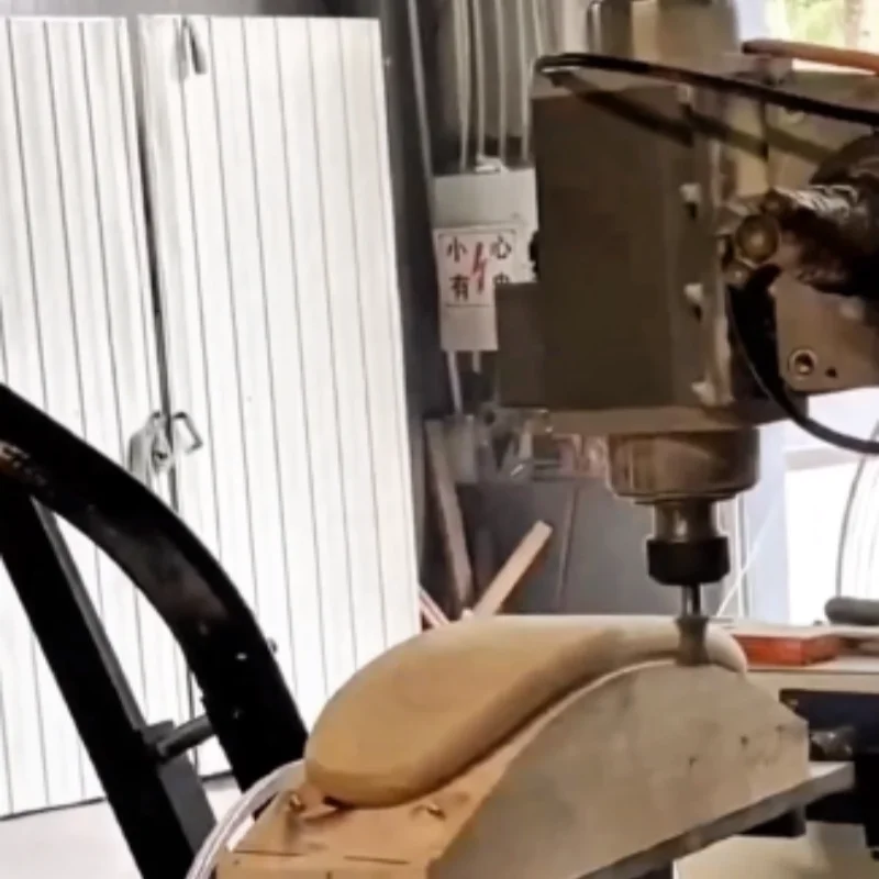 Changer 5 Axis CNC  Wood Lathe with Vacuum Table for Wood Chairs Furniture Making Automatic Tool