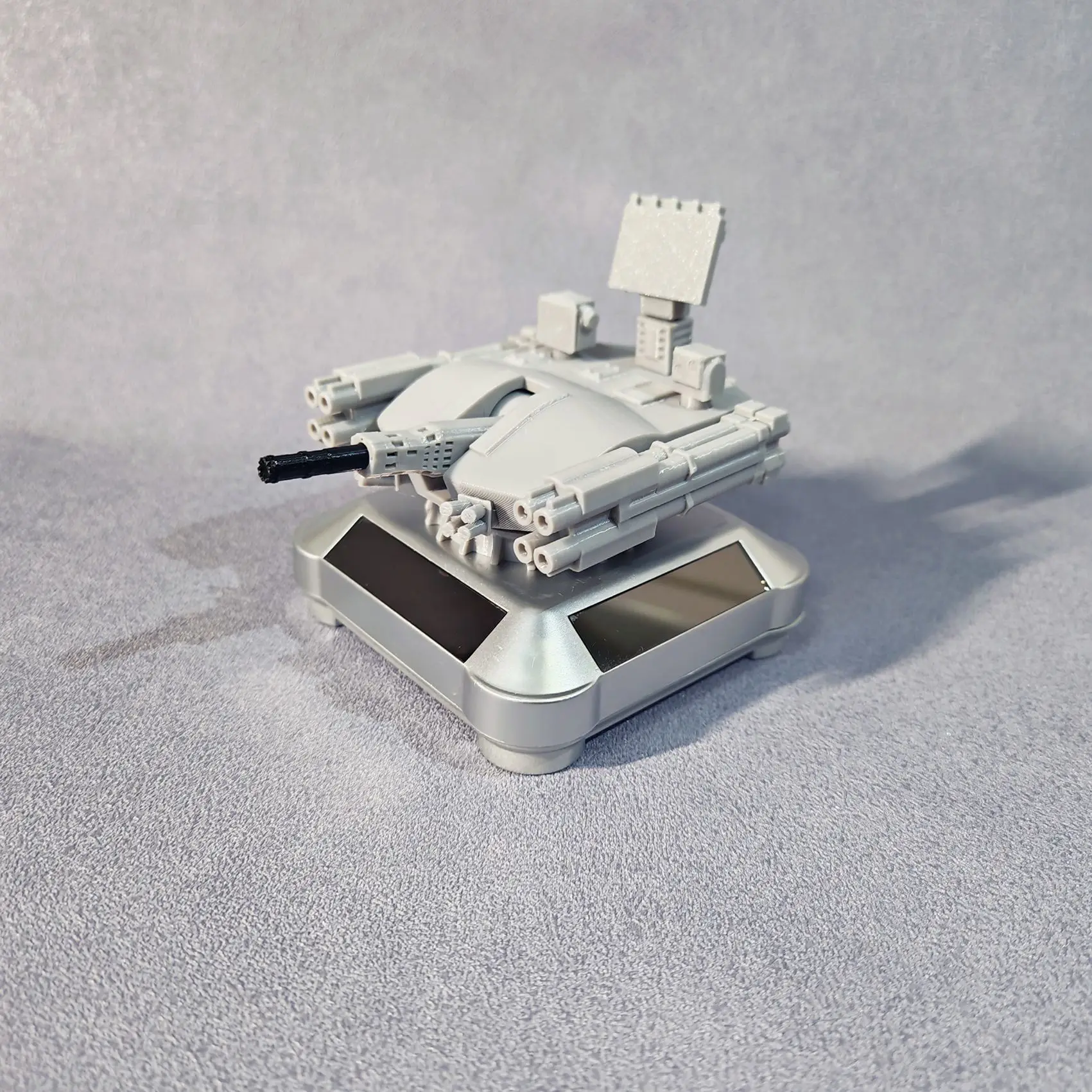 

3D-печатная модель мобильной системы противовоздушной обороны PLA Type 625E с солнечным вращением, настольный декор, подарок в виде военной техники