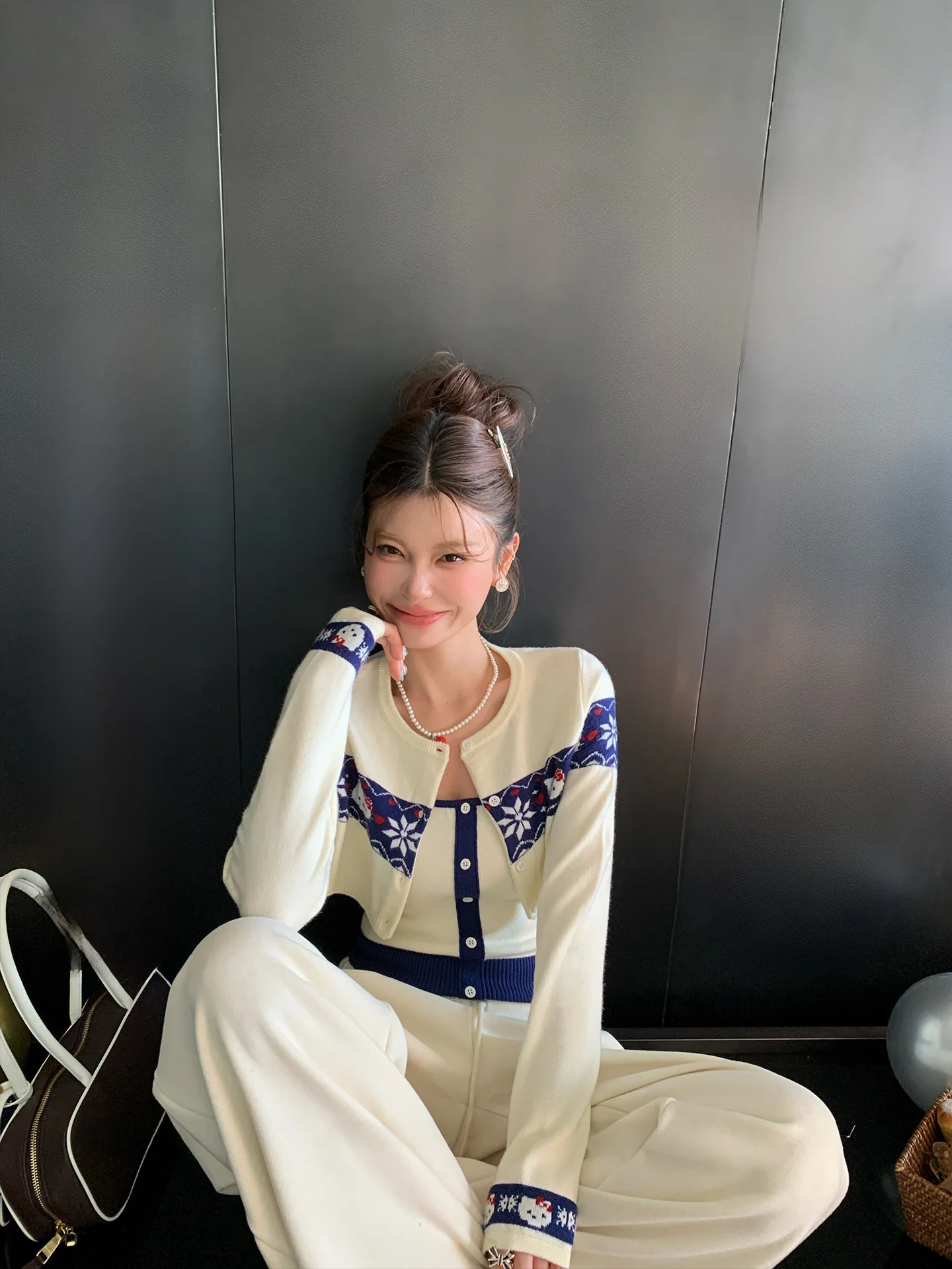 

LIONE Kitty Vibrant Color Block Cute Sweater Cardigan Set with Strap Top And Bottom Women's Fashion Daily Wear Short Sleeve