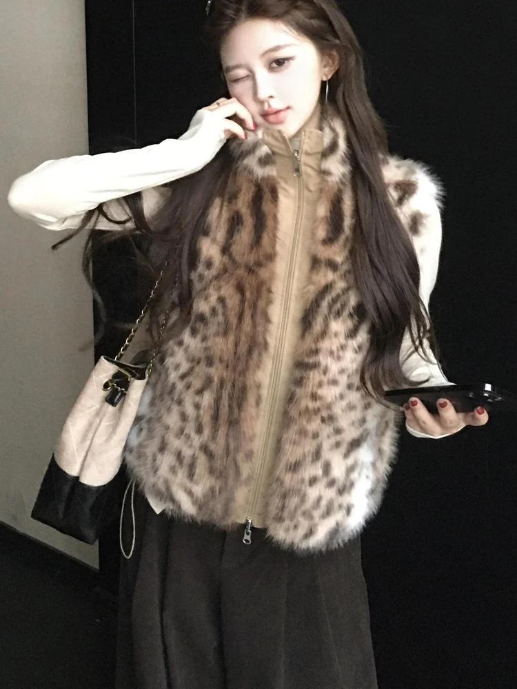 

Двусторонний жилет из искусственного меха с леопардовым принтом для женщин, зимний, высококачественный, модный, милый, экологичный, создающий особую атмосферу, в стиле Aosphere Sense