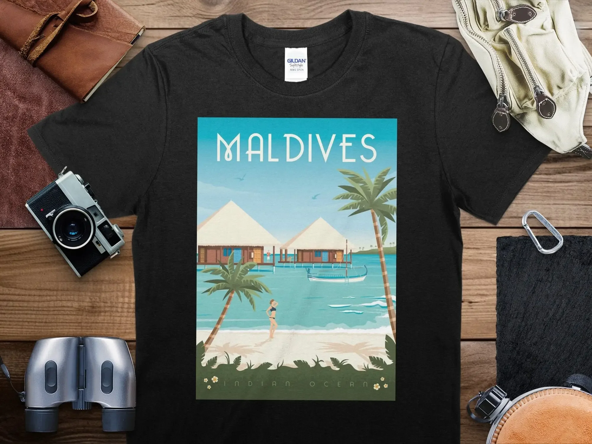 Vintage Maldives T-shirt, Maldives Travel Shirt