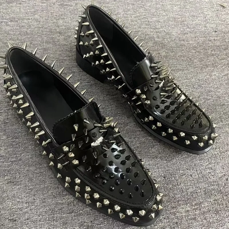 

Spikes Loafer Shoes Men Black Patent Leather Shoes Luxury Dress Shoes Handmade Rivet Man Casual Shoes Plus Size