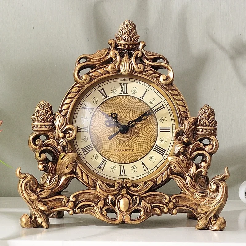 Creative Retro Living Room Resin Clock Desk Clock Ornaments Bedroom Desktop Silent Clocks