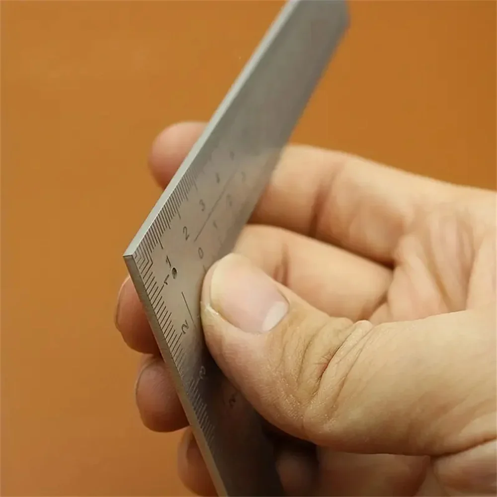 Mini-Edelstahl-L-förmiges doppelseitiges Präzisionsskalenlineal – hochpräzises Messwerkzeug für Lederdesign, Metallmaterialien