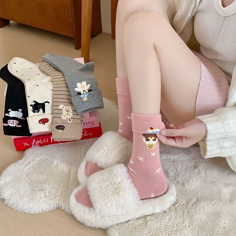 

Japanese Sweet Girls Casual Middle Tube Socks Cute Socks Cartoon Animals Printed Women Korean Style Harajuku Retro Long Socks