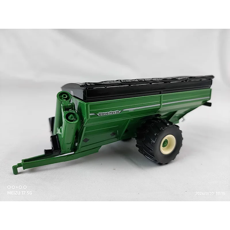 

Diecast Speccast 1:64 Scale Unverferth 1110 Cart Grain Transport Tractor Alloy Car Model Collectible Toy Gift Souvenir Display