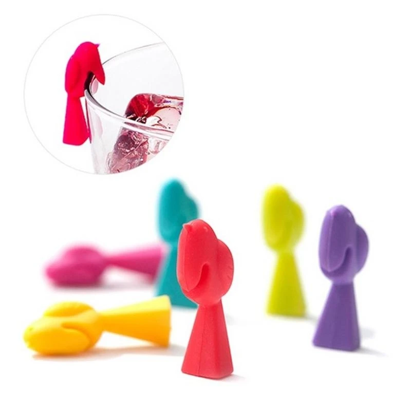 F19B Wine Glass Markers Set of 18 Dolphin Pineapple Bird Silicone Drink Glass Charms Identification Cup Labels Signs for