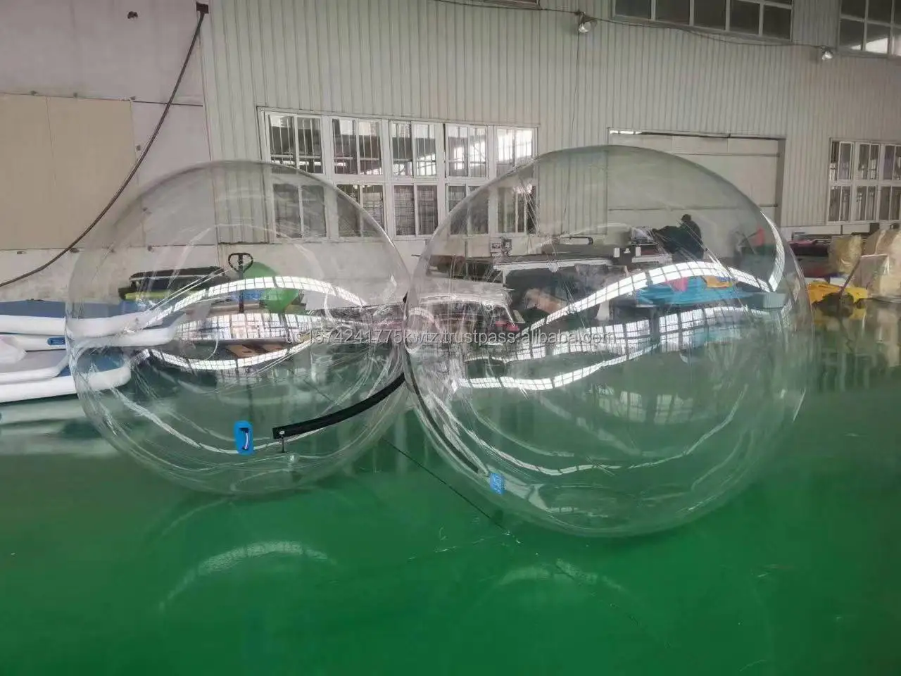 ลูกกลิ้งน้ำเป่าลมพีวีซีใส - ของเล่นเกมน้ำสำหรับเด็กและผู้ใหญ่