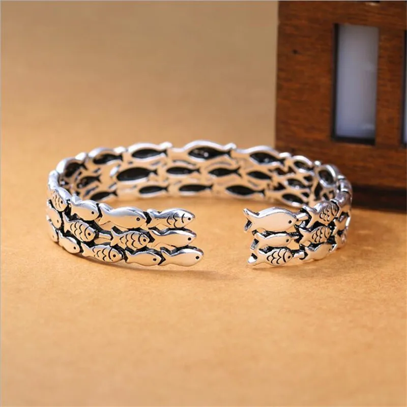 New Atmosphere Fish Retro Jewelry Bracelets Exquisite 925 Sterling Silver Creative Cute Fish Group Thai Silver Bangles SL019