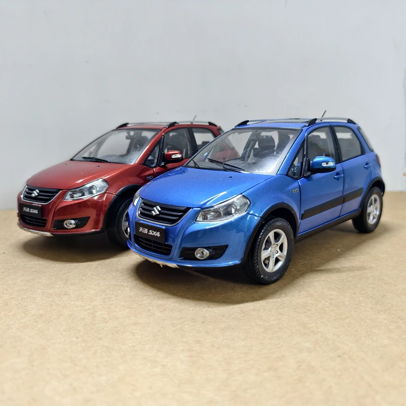 

Литой под давлением масштаб 1:18 Changan Suzuki SX4, модель автомобиля из сплава, Коллекционная игрушка, подарок, сувенир, украшение для дисплея
