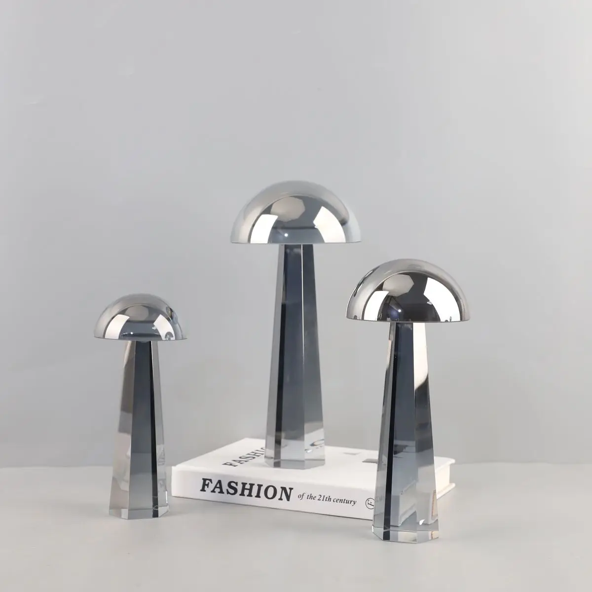 

Abstract Ash Gray Crystal Mushroom Art Decorative Ornament Hotel Entryway Home Decor Piece