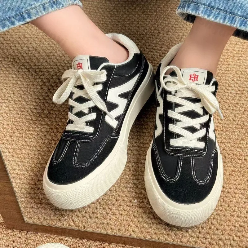 

Men's Niche Design Fashion Trend Thick Sole Canvas Sport Shoes 2025 Autumn New Comfortable Breathable Versatile Low Top Sneakers