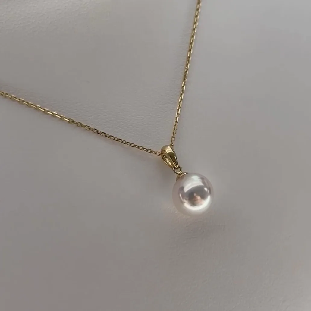

Ожерелье из натурального жемчуга Акойя 8-9 мм, застежка из семян дыни, круглый интенсивный блеск, золото 18 карат (с серебряной цепочкой)