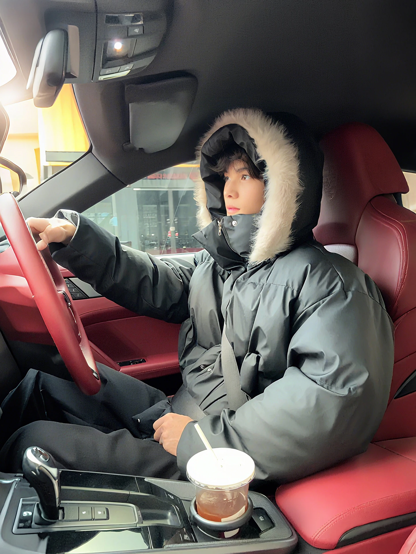 

Мужская демисезонная парка из искусственной кожи с хлопковым утеплителем, с отстегивающимся меховым воротником и капюшоном, теплая рабочая куртка