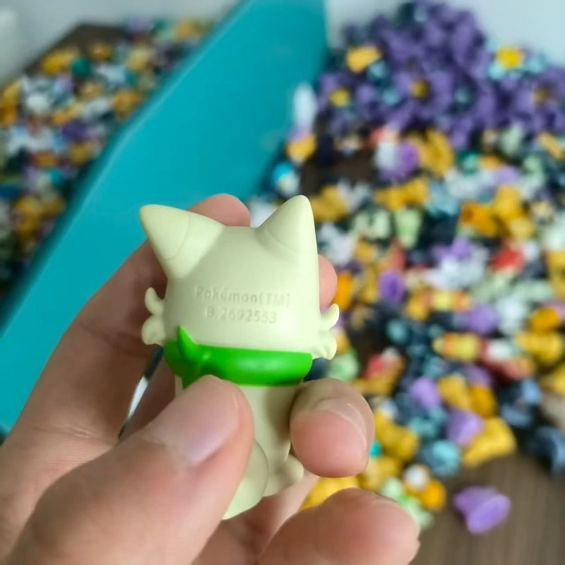 Pokémon Finger Doll Eevee Pikachu Personaggi anime Squisito Action Figure Modello Giocattoli Regali
