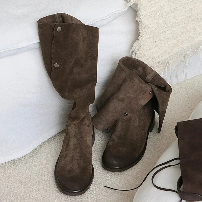 Eilyken النساء أحذية عالية في الركبة الخريف الشتاء الرجعية أشار تو ساحة منخفضة الكعب أحذية مصمم مشبك حزام الجوارب الطويلة