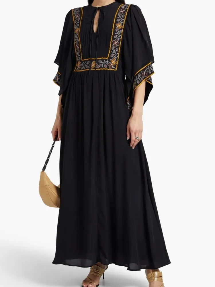 Vestido de vacaciones bordado Retro negro con cuello en V mangas de murciélago vestido largo informal de playa Vestidos bohemios para mujer 2025