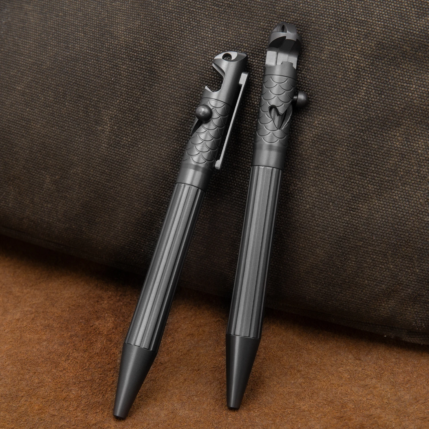 EDC Titanium Alloy Ballpoint Pen Multifunctional Tool G2 Refill With Bottle Opener New Luxury Stationery