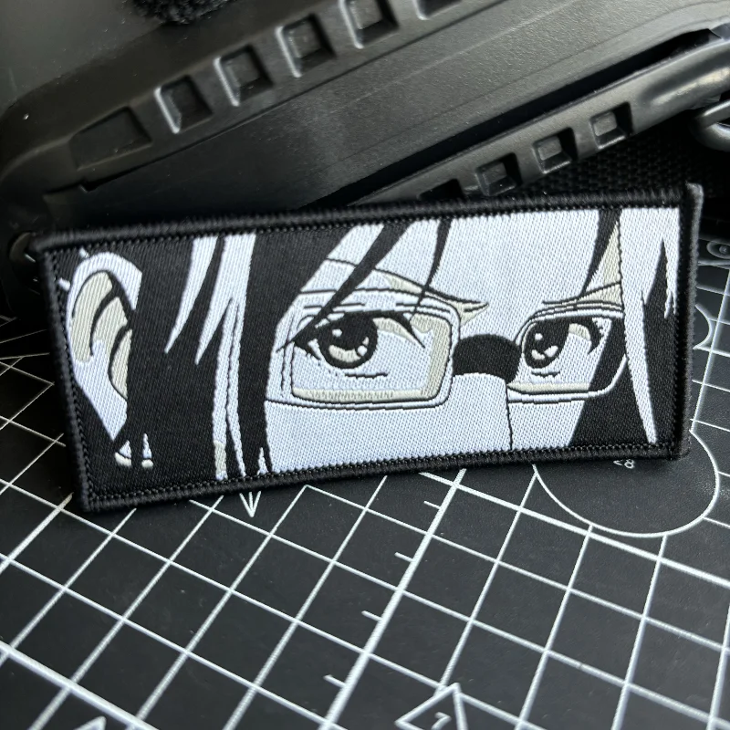 Hange Zoe Morale Badge Anime Girl Eyes Patches Hook and Loop Attack on Titan Patch Woven Label Tactical Backpack Sticker