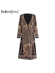 TWOTWINSTYLE Hit Color Temperament Designer Trench For Women V Neck Long Sleeve Spliced Preal Formal Coats Female Fashion New