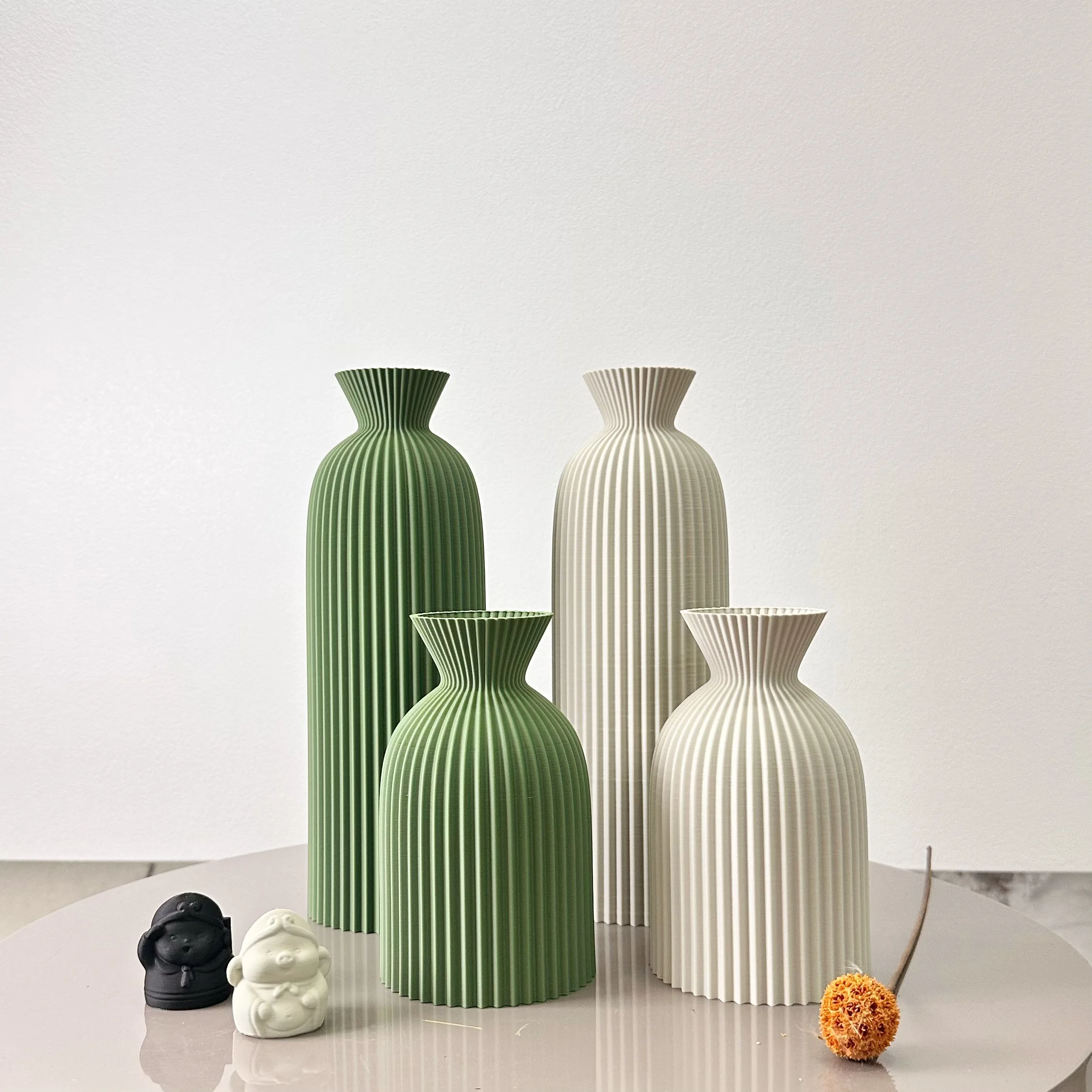 Wavy Pattern Art Dry Vase, 2-Piece Set