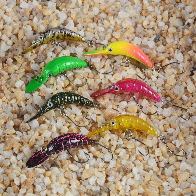 1pcs Sinking Minnow Fishing Lure 5cm 2.5g Mini Artificial Hard Bait Sharp Hook Crankbait Wobblers Trout Pike Bass Tackle