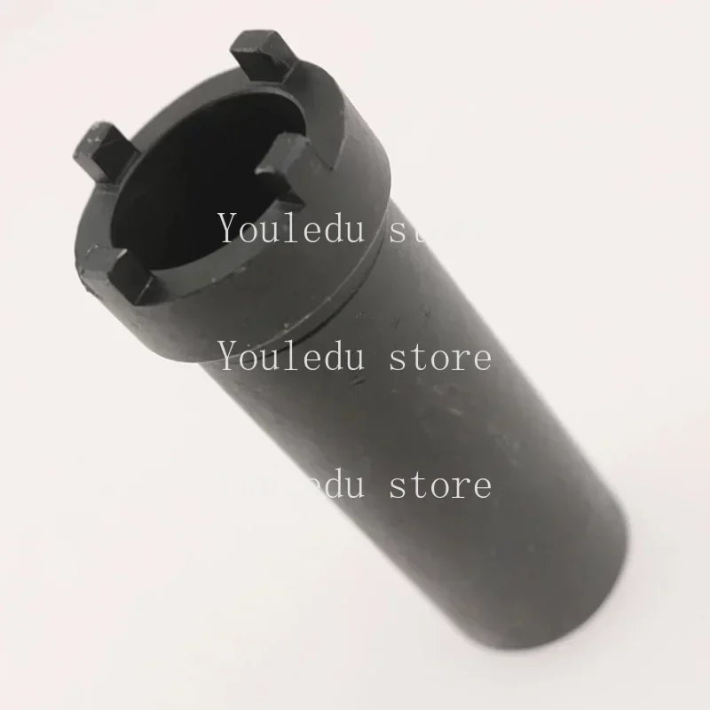 

Мотоциклетный 28 мм GY6, инструмент для сцепления, гаечный ключ для мотоцикла, торцевой ключ, инструменты для удаления стартера GY6, гайка сцепления, 1 шт.