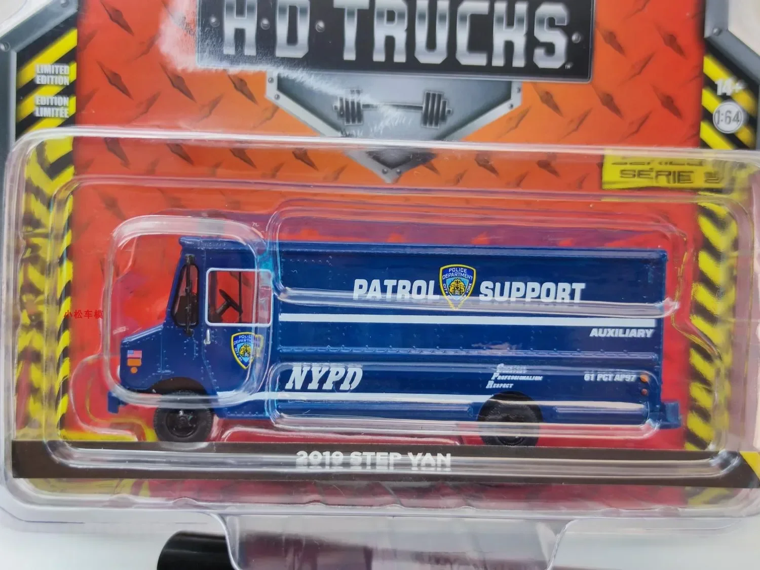 

1:64 2019, STEP VAN, имитация литья под давлением автомобиля, модель из металлического сплава, украшение автомобиля, коллекция дисплеев, подарок